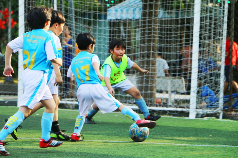 TRUNG TÂM BÓNG ĐÁ CỘNG ĐỒNG LỚN NHẤT VIỆT NAM THEO TIÊU CHUẨN NHẬT BẢN (THE BIGGEST OF VIETNAM SOCCER SCHOOL)