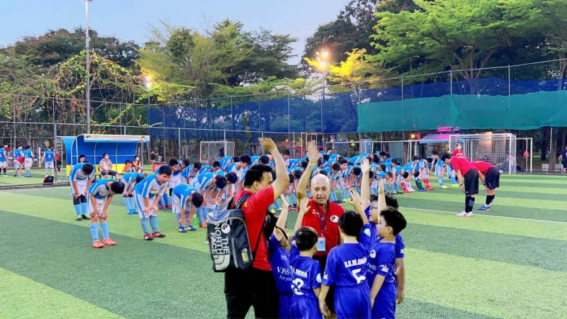 日本人サッカーコーチ・インターンシップ募集
